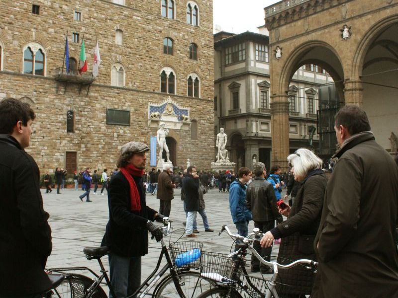 Come riconoscere la nazionalità dei turisti a Firenze
