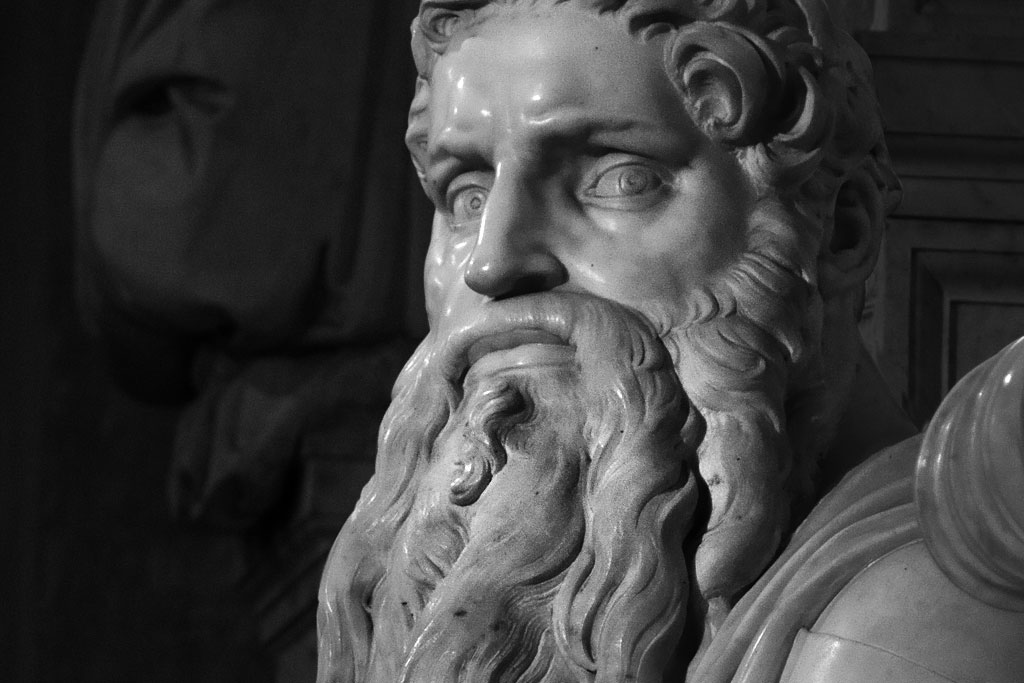 michelangelo-buonarroti-mose-01