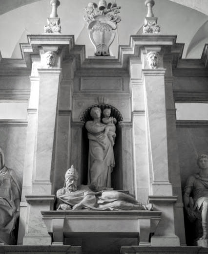 san-pietro-in-vincoli-tomba-giulio-ii-michelangelo-new-012-1