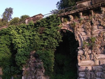 Piazzale Michelangelo: al via il restauro delle&nbsp;rampe