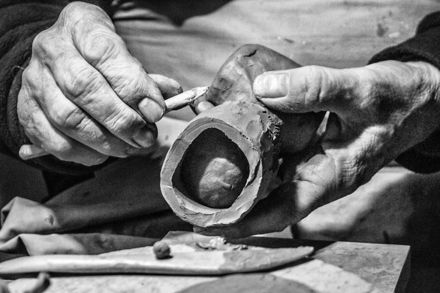 Le mani e l’artigianato