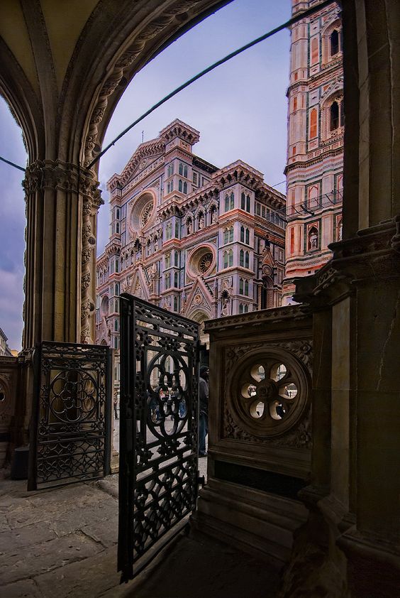 Se l’alma vive del suo corpo fora