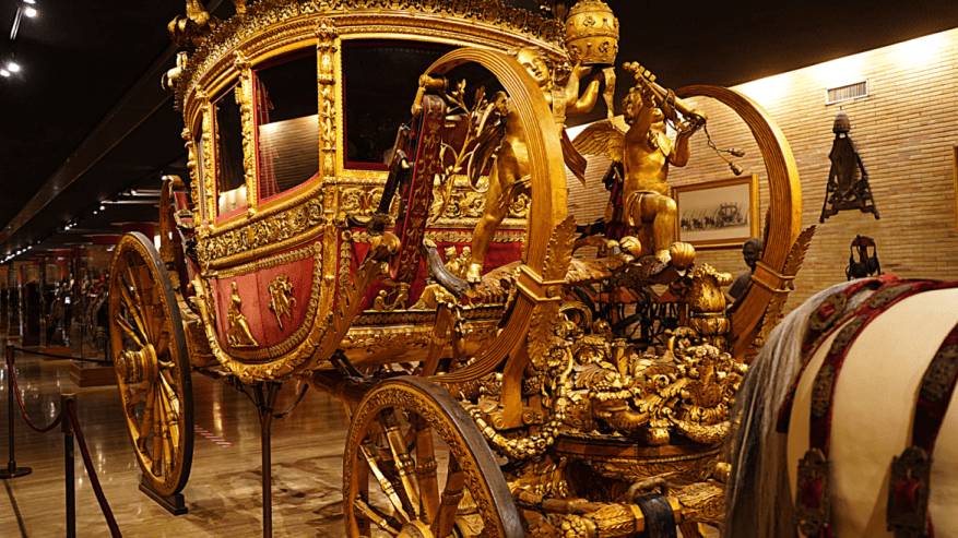 Alla scoperta del Padiglione delle Carrozze dei Musei Vaticani