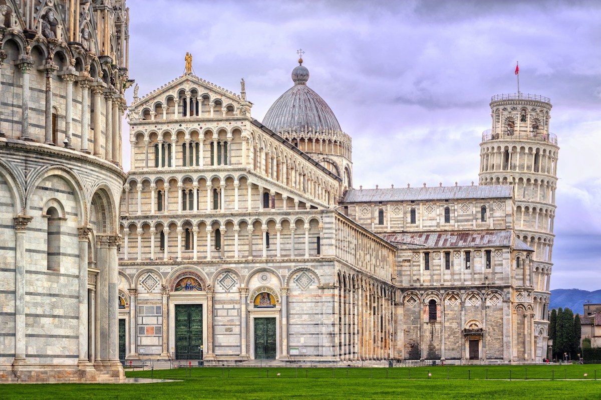 Pisa, vandalizza la Cattedrale con smalto per unghie: arrestato un 55enne di&nbsp;Pietrasanta