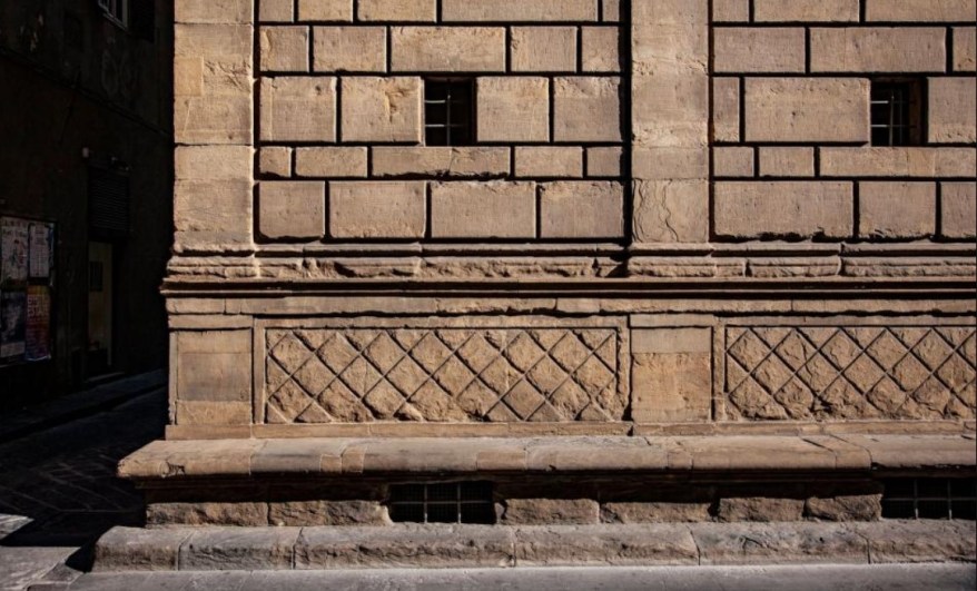 Firenze e le panche di via