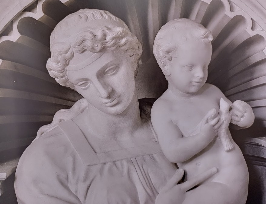 La Madonna con Bambino della Tomba di Giulio II: ecco la sua&nbsp;storia