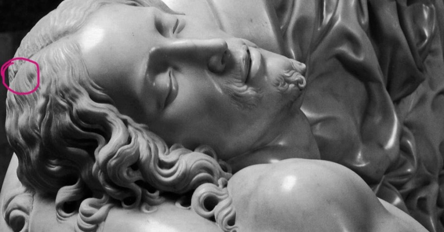 Pietà Vaticana: i fori sul capo della Vergine e del Cristo