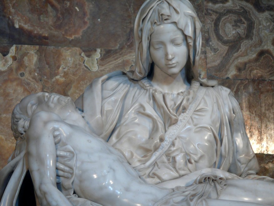 La Pietà Vaticana e il Bambinello d’argento