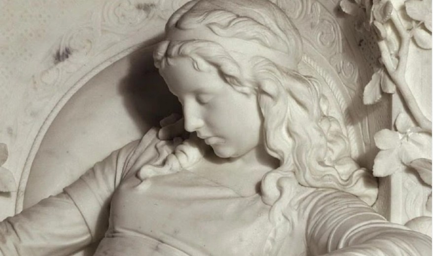 La Scultura del giorno: la Bella Addormentata di Hellborn