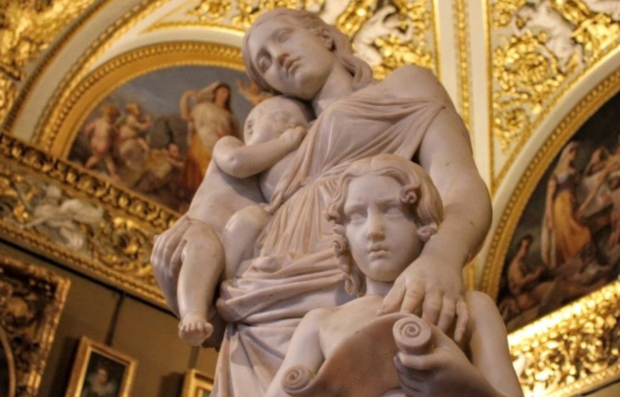 La Scultura del giorno: la Carità educatrice del Bartolini