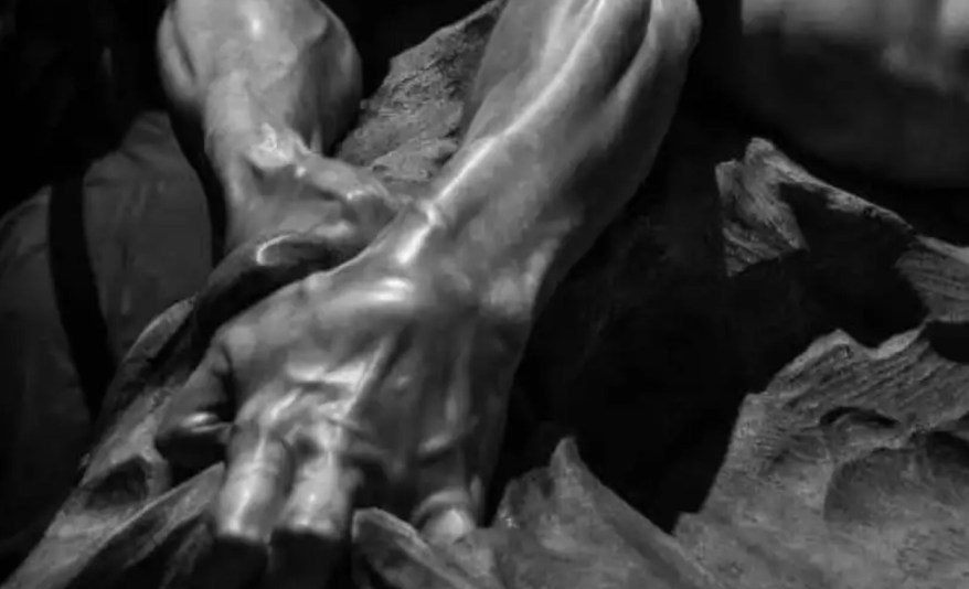 La Scultura del giorno: L’Umanità contro il Male di Gaetano&nbsp;Cellini