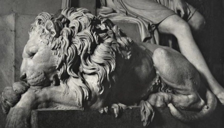 La Scultura del giorno: i leoni di&nbsp;Canova