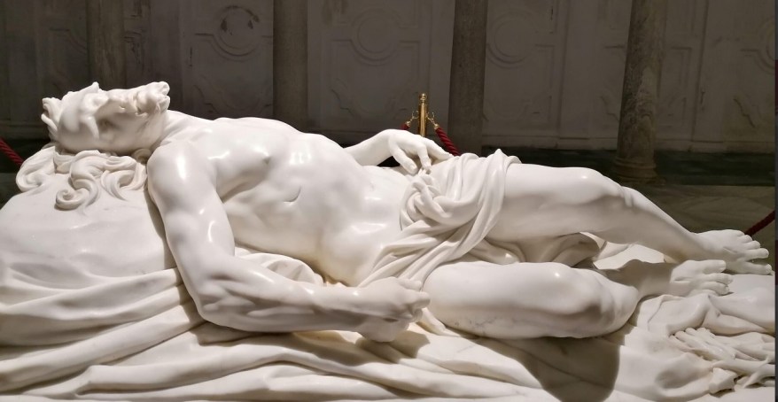 La Scultura del giorno: il drammatico Cristo deposto di Bottiglieri