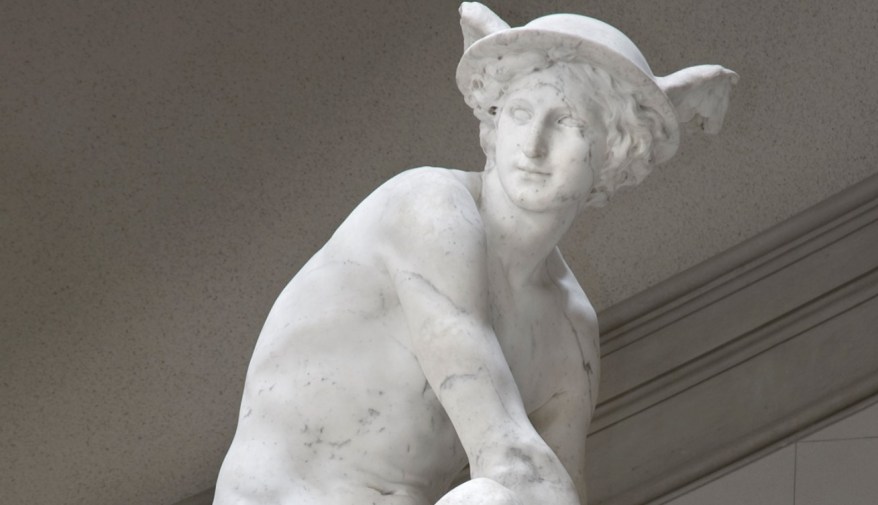 La Scultura del giorno: Mercurio che allaccia i sandali di&nbsp;Pigalle