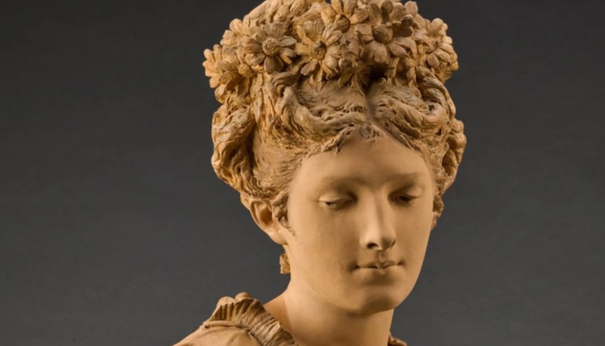 La Scultura del giorno: la Giovane con le Margherite di Carrier&nbsp;Belleuse