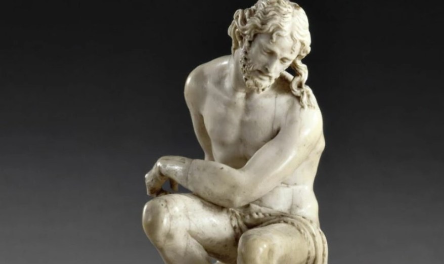 Il Cristo Oltraggiato di Terrilli: capolavoro d’avorio al&nbsp;Louvre
