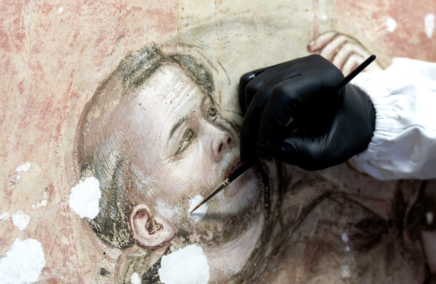 Ritrovate le buche pontaie adoperate da Giotto per affrescare le Storie di San Francesco, a Santa&nbsp;Croce