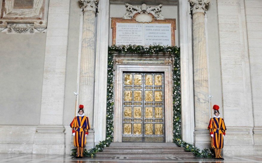 Giubileo 2025. La Porta Santa di San Pietro: origine, arte e&nbsp;tradizione