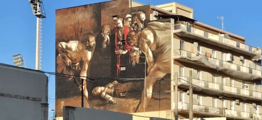 Il Seppellimento di Santa Lucia di Caravaggio: lo street artist Ravo Mattoni a&nbsp;Siracusa