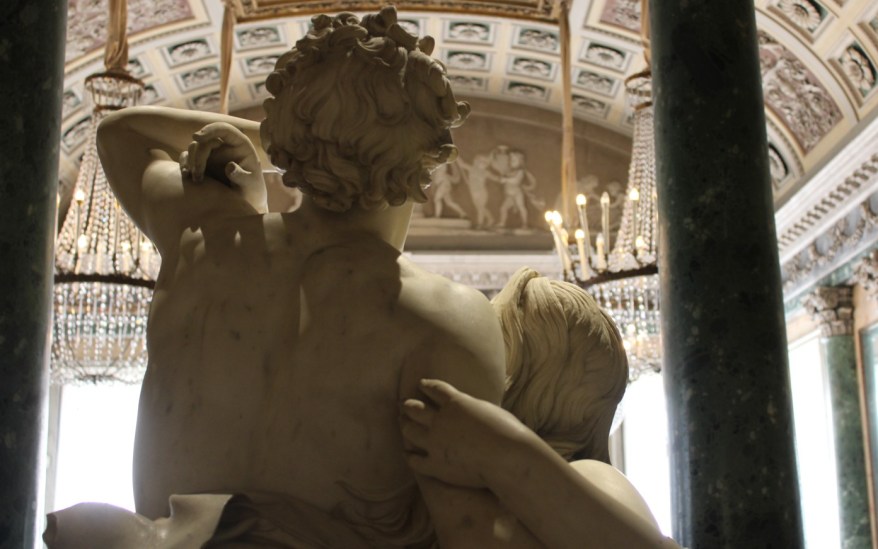 La Scultura del 14 febbraio: Paolo e Francesca di Puttinati. Amore e&nbsp;Destino
