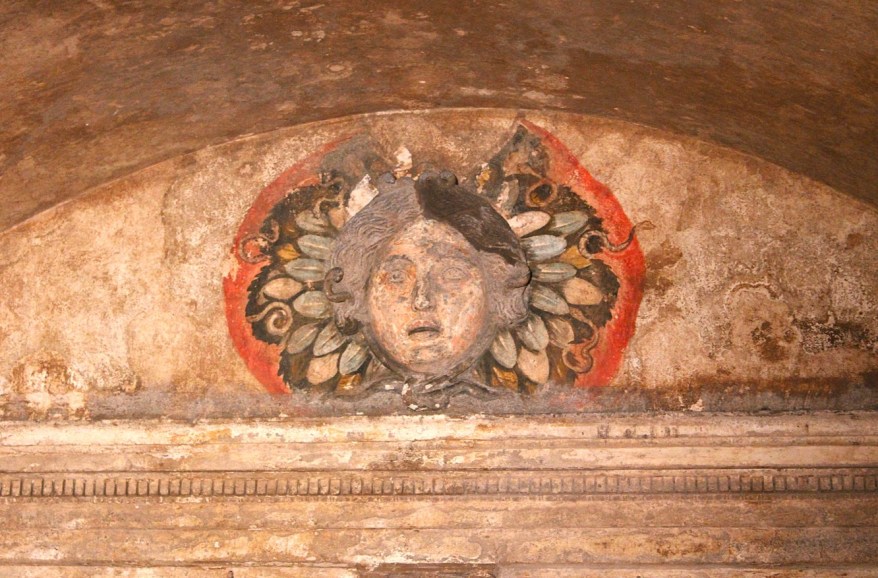 L’Ipogeo dei Cristallini nel Rione Sanità a Napoli: unico al&nbsp;mondo