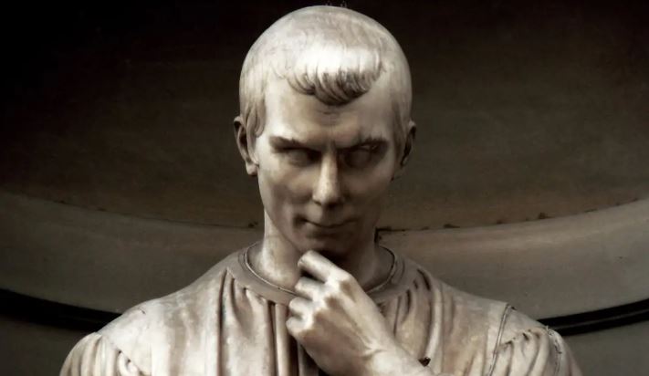 21 giugno 1527 muore Machiavelli: ecco la scultura che lo&nbsp;ricorda
