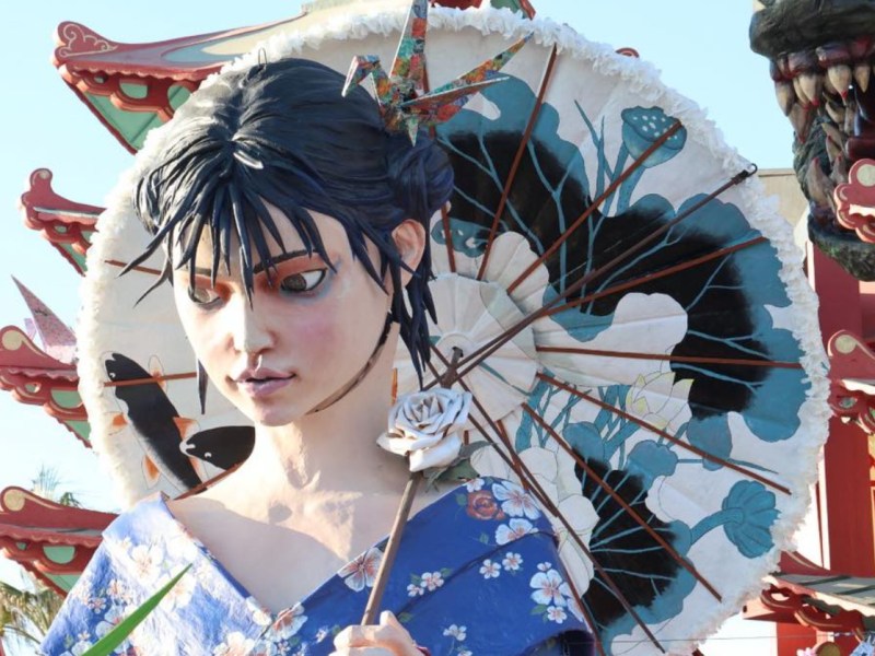 Carnevale di Viareggio 2026: sole, emozioni e magia al primo corso&nbsp;mascherato