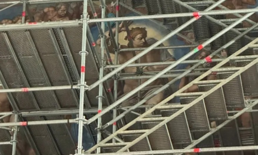 Cappella Sistina: mundator moderni per eliminare il lattato di calcio