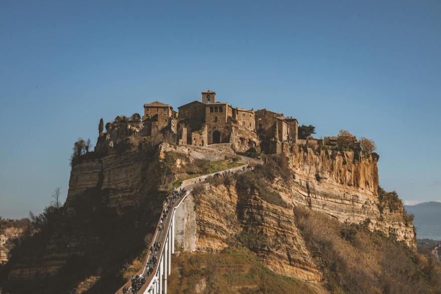 Civita di Bagnoregio e Bolsena Capitale italiana dell’Arte contemporanea&nbsp;2028