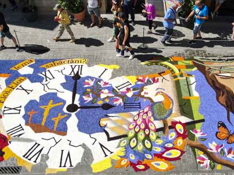Infiorata di Spello 2026: milioni di petali trasformano il borgo in un’opera d’arte per il Corpus Domini (6-7&nbsp;giugno)