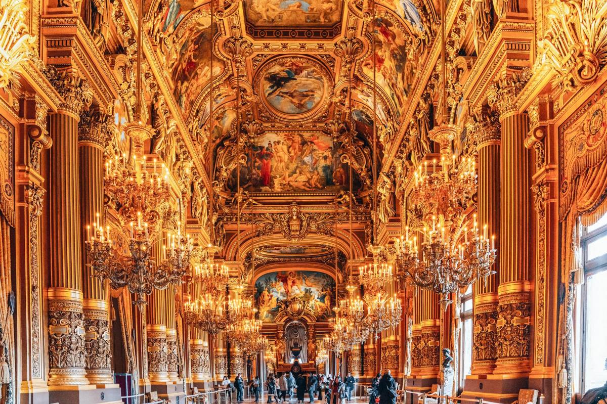 7 maggio 1664: Luigi XIV inaugura Versailles e nasce il mito del Re&nbsp;Sole