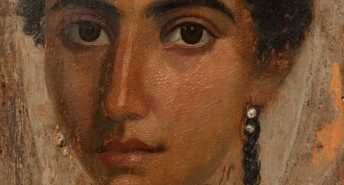 I volti del Fayum arrivano a Roma: oltre 110 opere raccontano il potere del ritratto nell’antico Egitto
