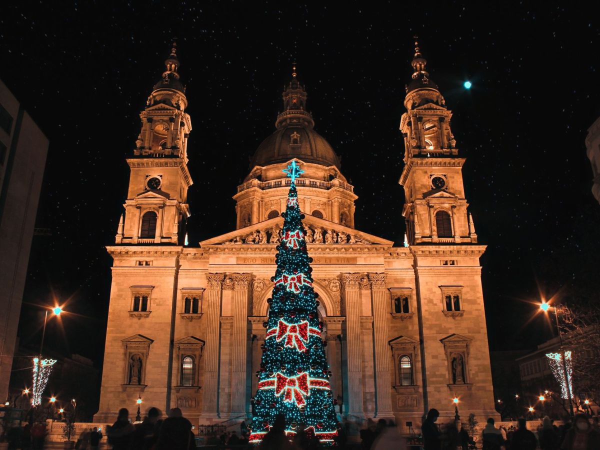 Le 10 città d’arte europee più belle da visitare a Natale: musei e luoghi da non&nbsp;perdere